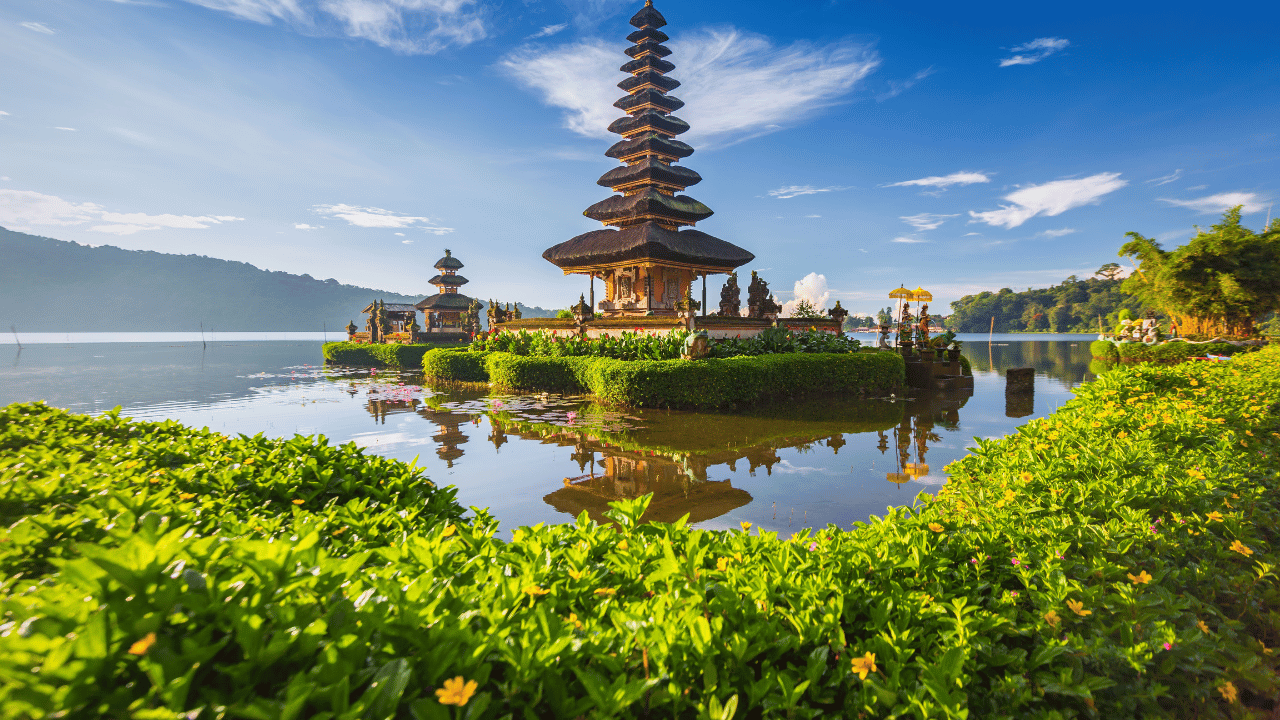 Amazing Bali With Magical Malaysia